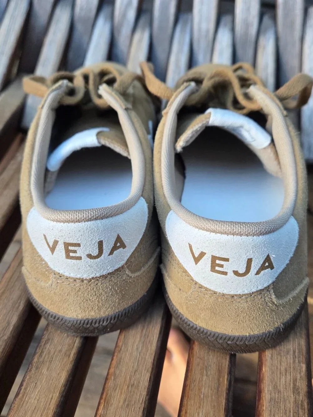 Veja by free